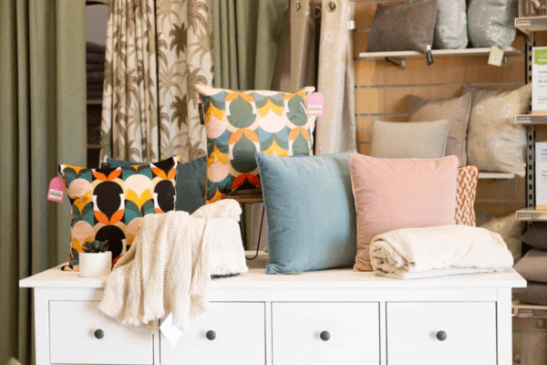 Linen Showroom - Cushion